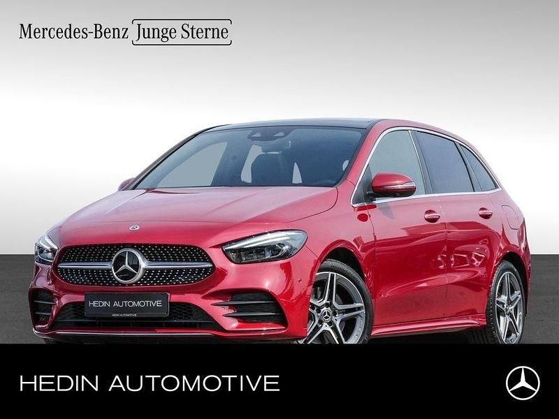 Rot Gebraucht 2022 Mercedes B250e AMG Van / Kleinbus | 31.580 € (Teuer) - Bild 1/4