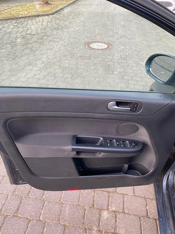 Gebraucht VW Golf V Highline 121 PS (88 kW) 2009 Blau Kombi