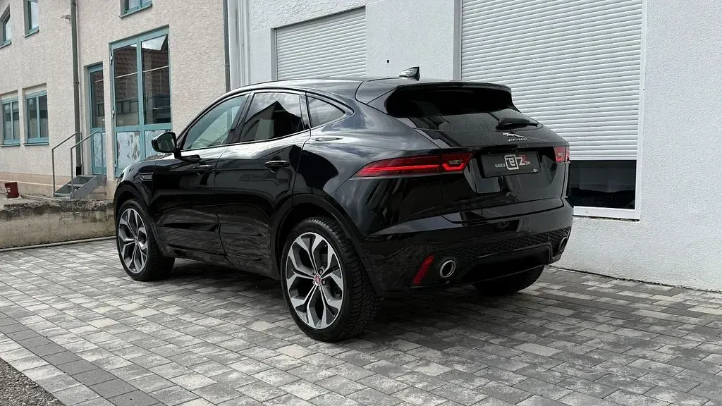 Gebraucht Jaguar E-Pace R-Dynamic 300 PS (220 kW) 2019 Schwarz SUV