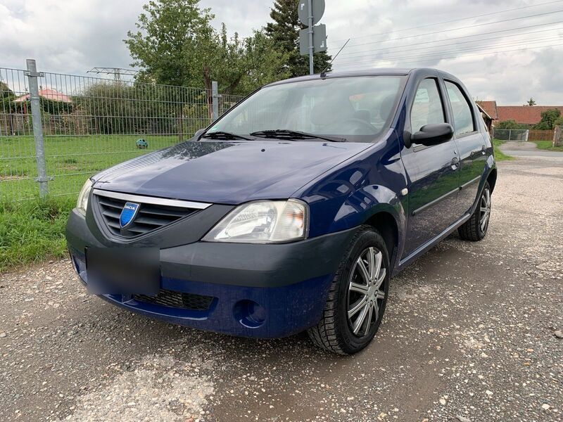 Blau Gebraucht 2007 Dacia Logan Limousine | 2.950 € - Bild 1/4