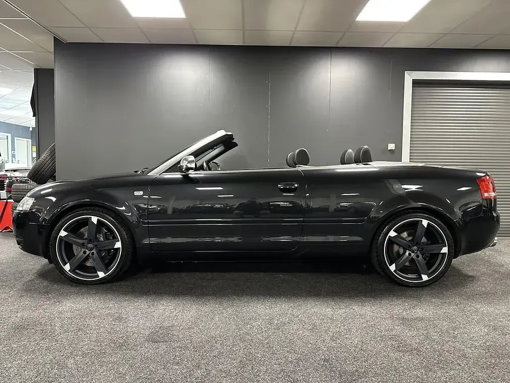 Gebraucht Audi S4 Cabriolet Proline 344 PS (253 kW) 2004 Schwarz Cabrio