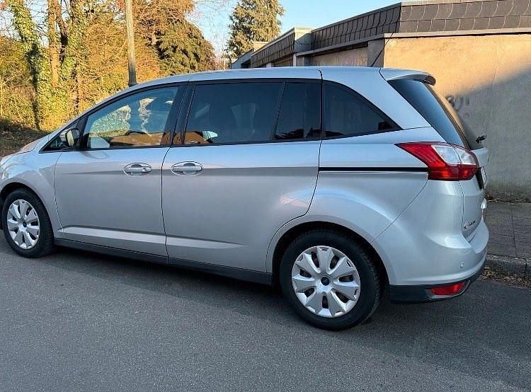 Silber Gebraucht 2013 Ford Grand C-Max SYNC Edition Van / Kleinbus | 9.500 € (Teuer) - Bild 1/4