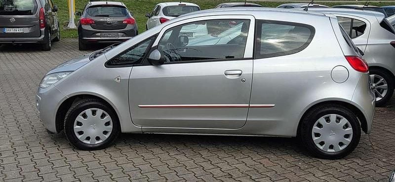 Gebraucht Mitsubishi Colt Motion 95 PS (69 kW) 2006 Haagsilber (m) Kleinwagen