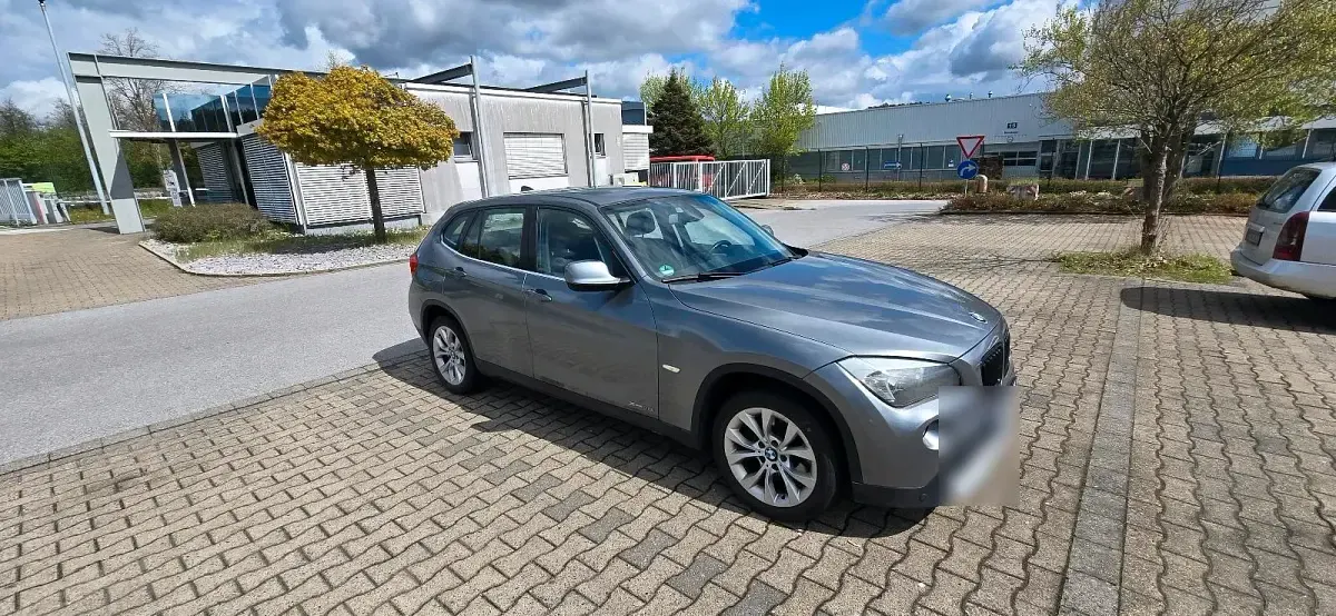 Gebraucht BMW X1 258 PS (189 kW) 2010 Silber SUV