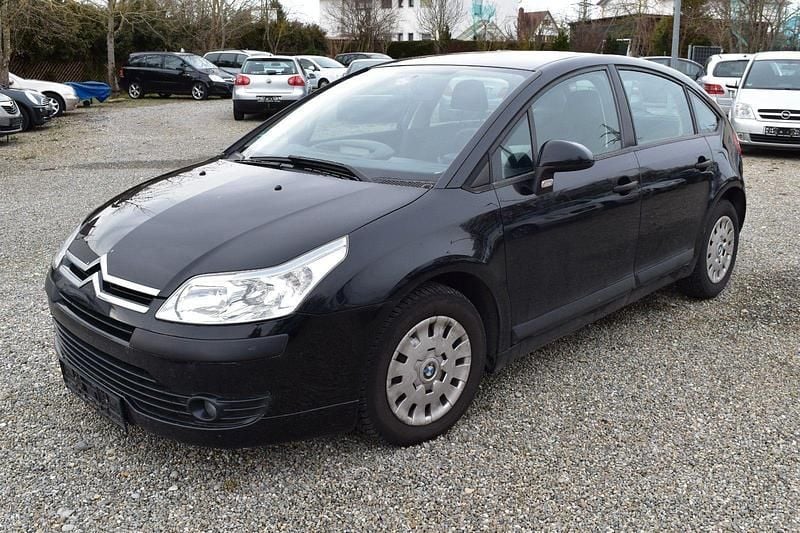 Gebraucht Citroën C4 Style 88 PS (64 kW) 2008 Schwarz Limousine
