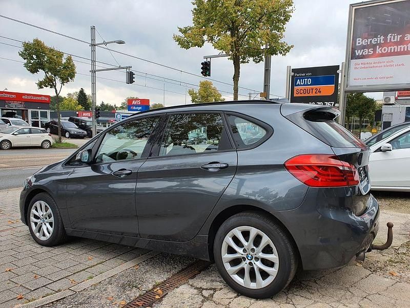 Gebraucht BMW 218 Performance 136 PS (100 kW) 2015 Grau Limousine