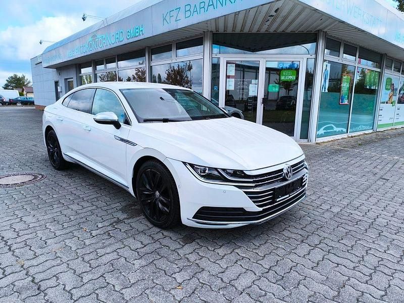 Weiß Gebraucht 2017 VW Arteon Elegance Limousine | 19.999 € (Fairer Preis) - Bild 1/4