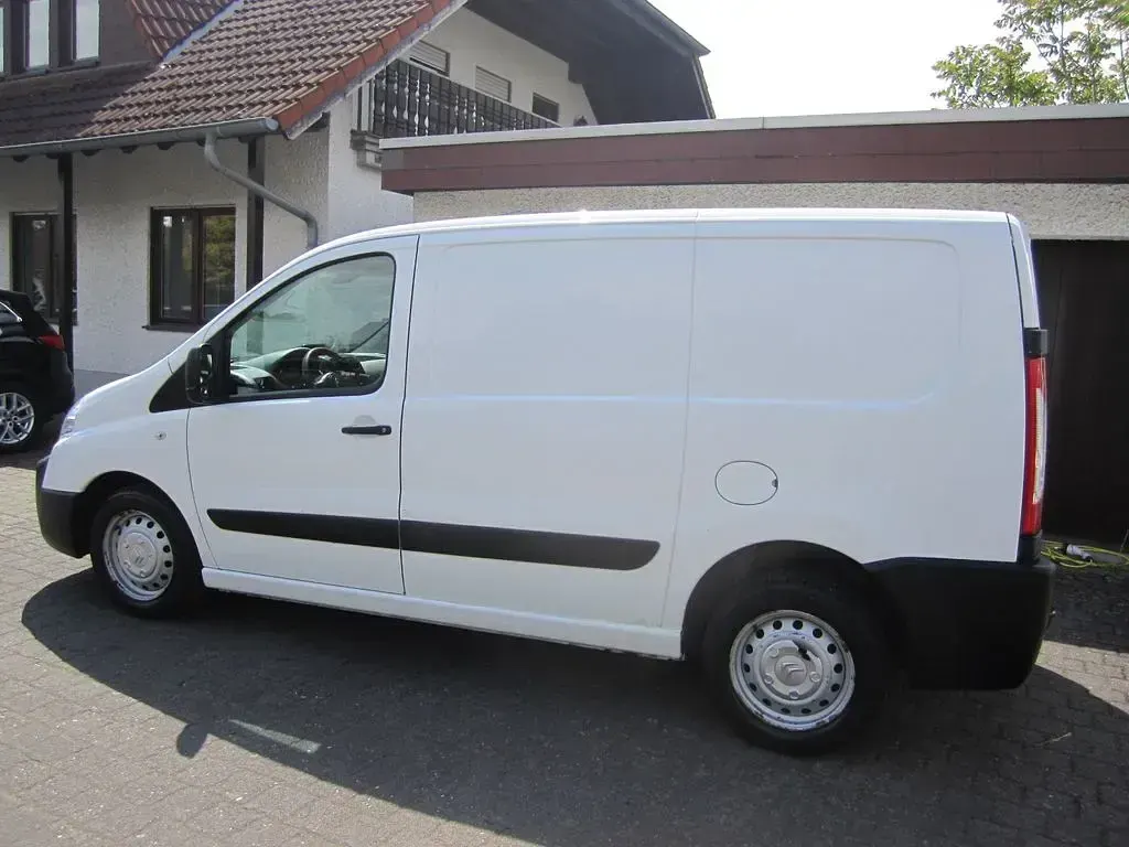 Używany Citroën Jumpy 90 KM (66 kW) 2013 Biały Minivan