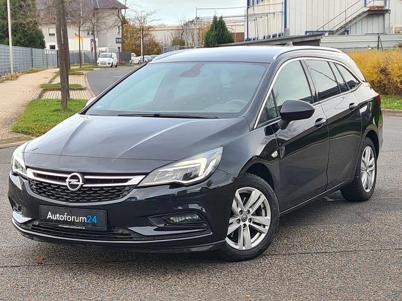 Schwarz Gebraucht 2016 Opel Astra Dynamic Kombi | 8.750 € (Guter Preis) - Bild 1/4