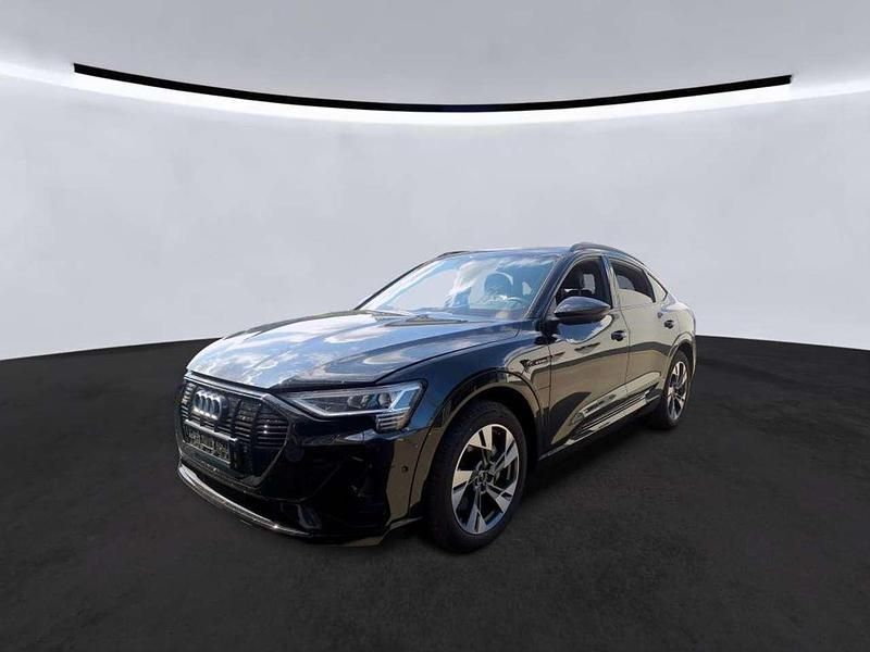 Mythosschwarz metallic Gebraucht 2022 Audi e-tron Sportback S-Line SUV | 41.400 € (Guter Preis) - Bild 1/2