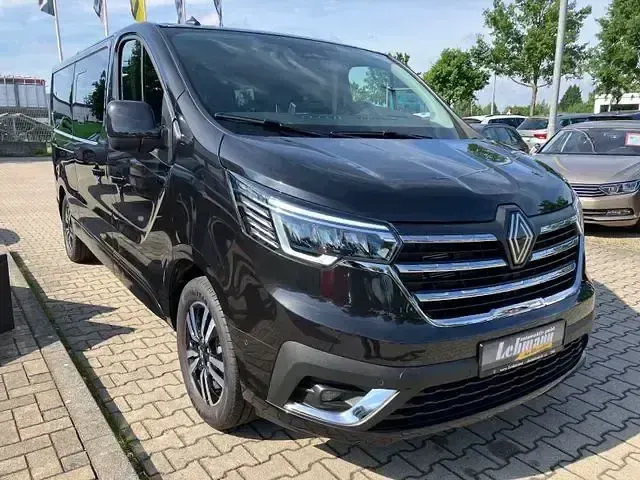 Gebraucht Renault Trafic 170 PS (125 kW) 2025 Schwarz Van / Kleinbus