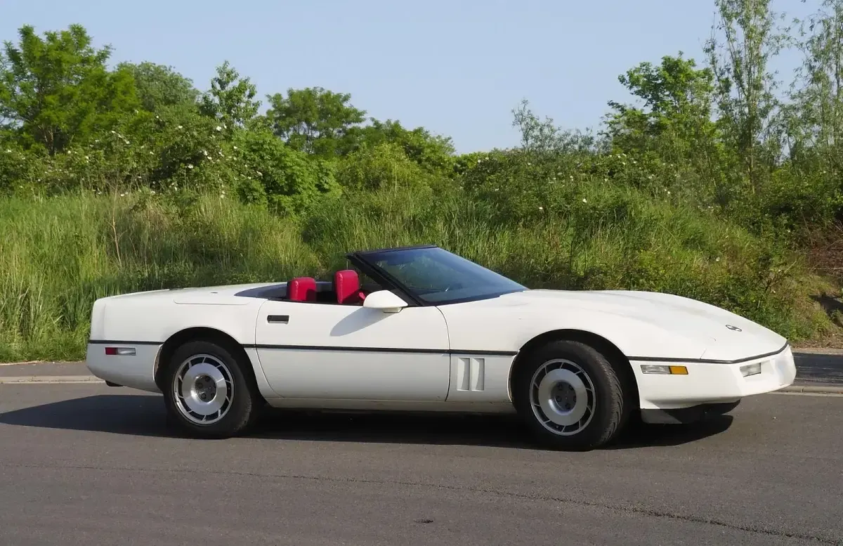 Gebraucht Corvette C4 245 PS (180 kW) 1987 Weiß Cabrio
