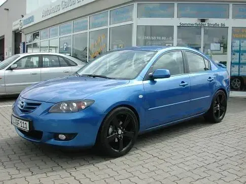 Usata Mazda 3 Active 105 CV (77 kW) 2006 Blu Berlina