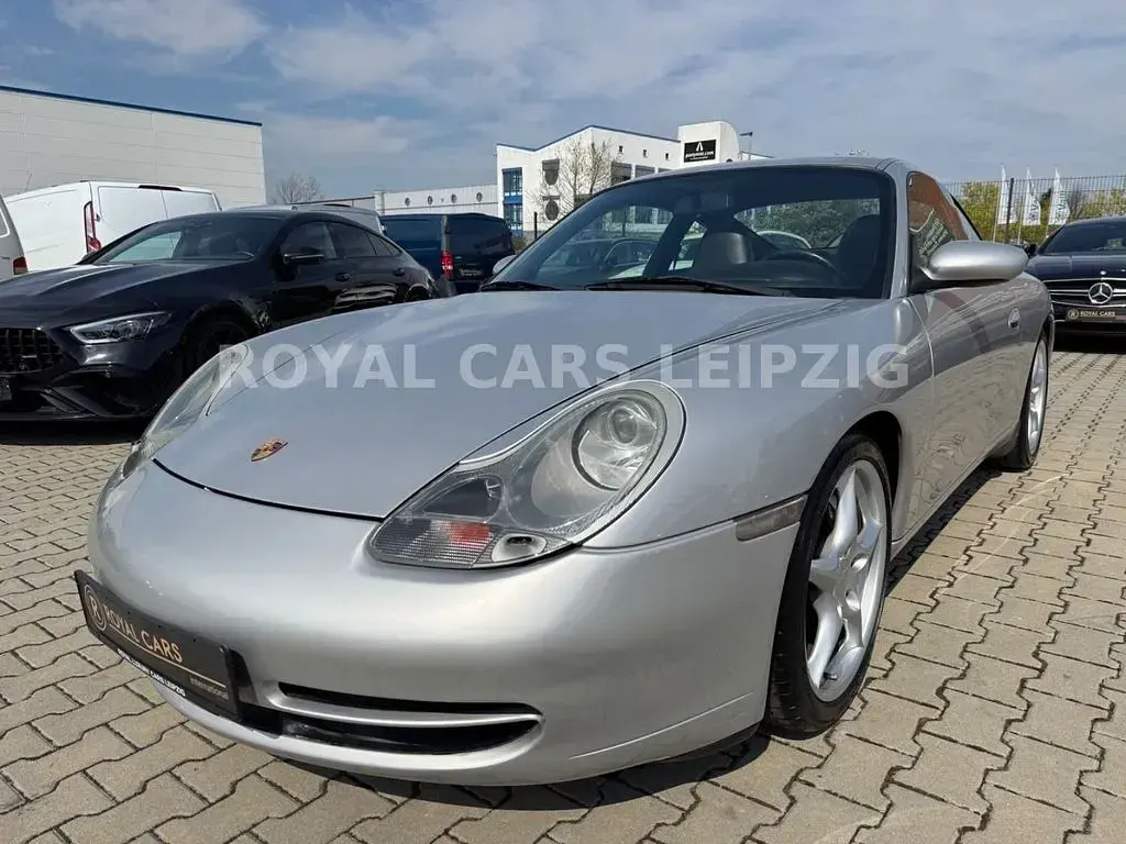 Gebraucht Porsche 911 300 PS (220 kW) 2002 Silber Coupé