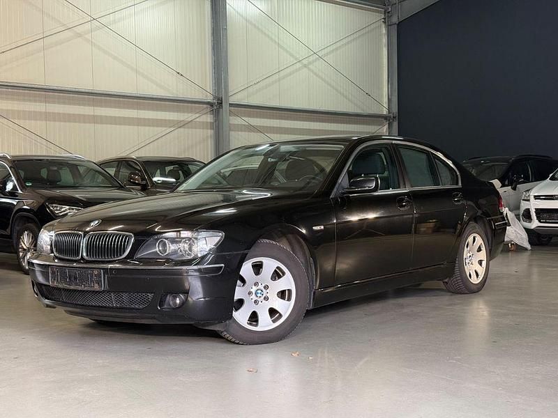 Gebraucht BMW 730 258 PS (189 kW) 2006 Schwarz Limousine