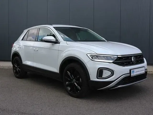 Gebraucht VW T-Roc Move 116 PS (85 kW) 2024 Weiß SUV
