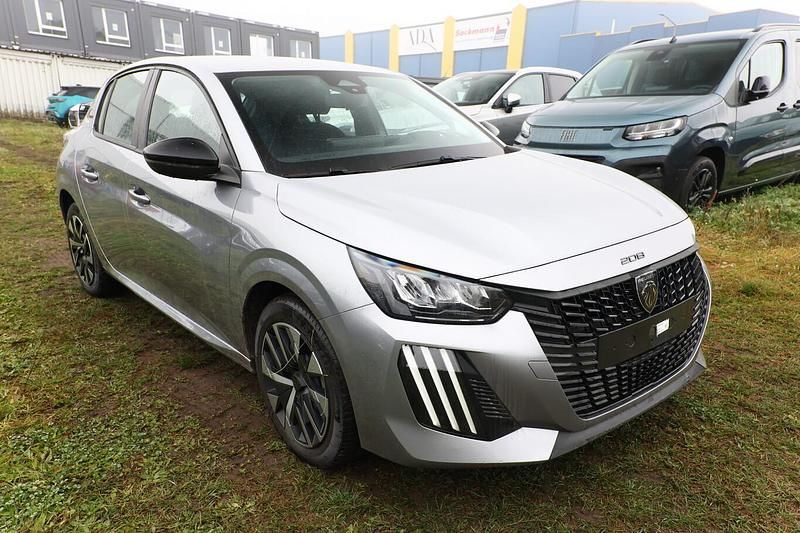 Neu Peugeot 208 Style 101 PS (74 kW) 2026 Artense grau metallic Kleinwagen