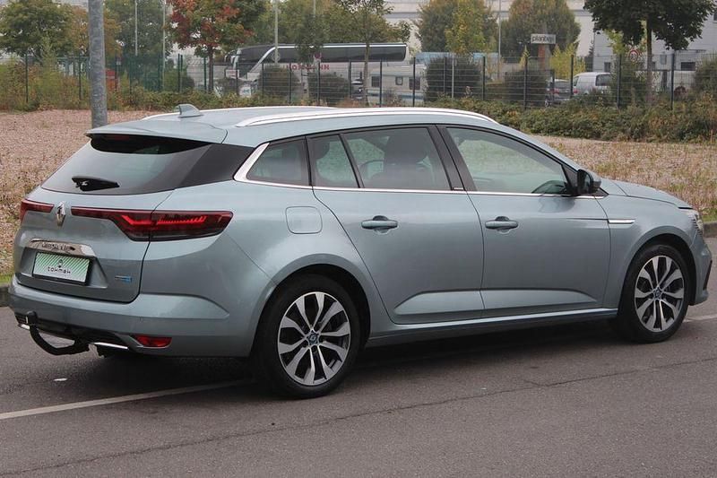 Gebraucht Renault Megane E-Tech Intens 158 PS (116 kW) 2021 Grau Limousine