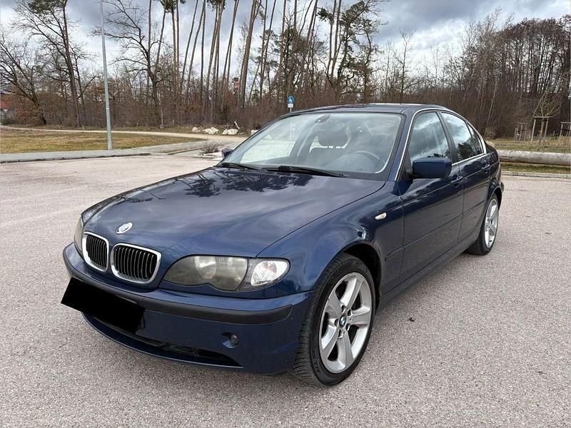 Gebraucht BMW 330 Sport Line 204 PS (150 kW) 2004 Blau Limousine