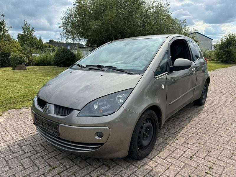 Grau Gebraucht 2008 Mitsubishi Colt Motion Kleinwagen | 590 € (Superpreis) - Bild 1/4