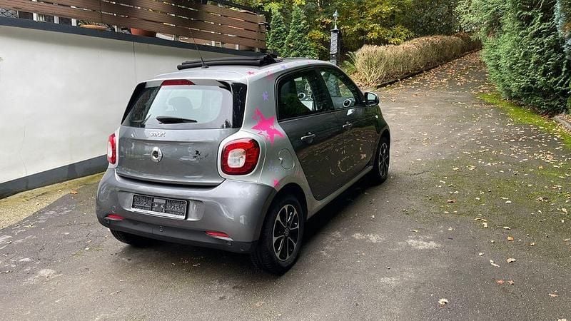 Gebraucht Smart ForFour Prime 71 PS (52 kW) 2014 Grau Kleinwagen