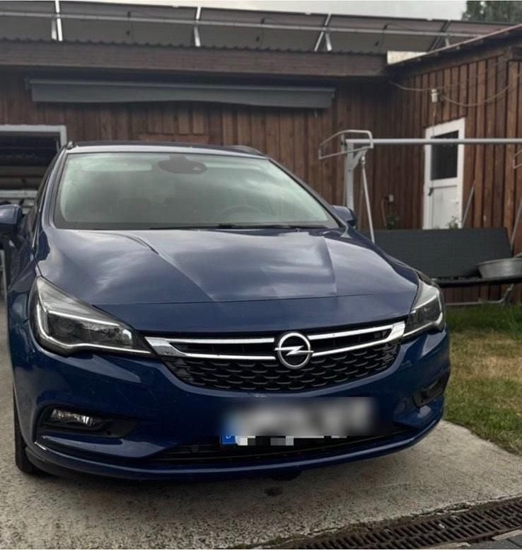 Blau Gebraucht 2018 Opel Astra Kombi | 7.200 € (Superpreis) - Bild 1/4