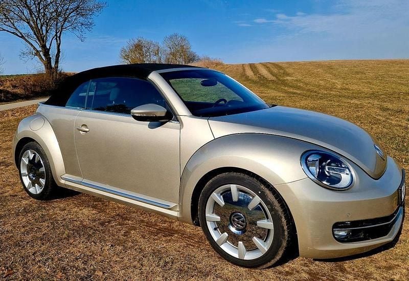 Gebraucht VW Beetle Design 105 PS (77 kW) 2013 Beige Kleinwagen