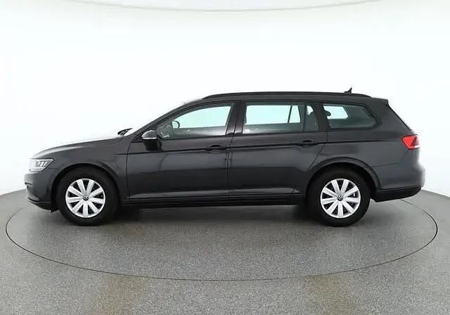 Second-hand VW Passat 122 CP (89 kW) 2024 Gri Break