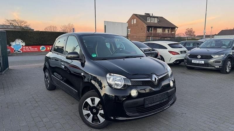 Gebraucht Renault Twingo LIMITED 69 PS (50 kW) 2017 Sternenschwarz Kleinwagen