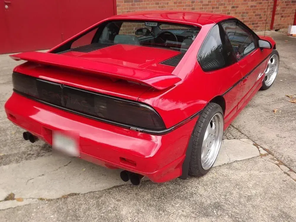 Gebraucht Pontiac Fiero 128 PS (94 kW) 1988 Rot Coupé