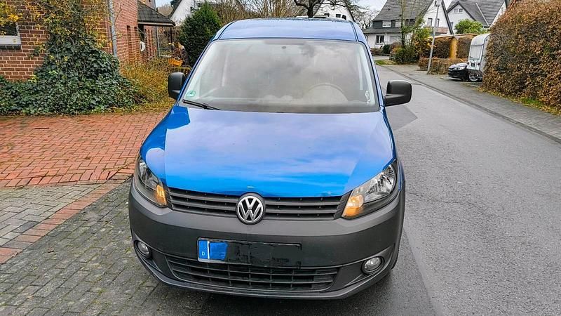 Blau Gebraucht 2014 VW Caddy Maxi Van / Kleinbus | 6.500 € (Superpreis) - Bild 1/4
