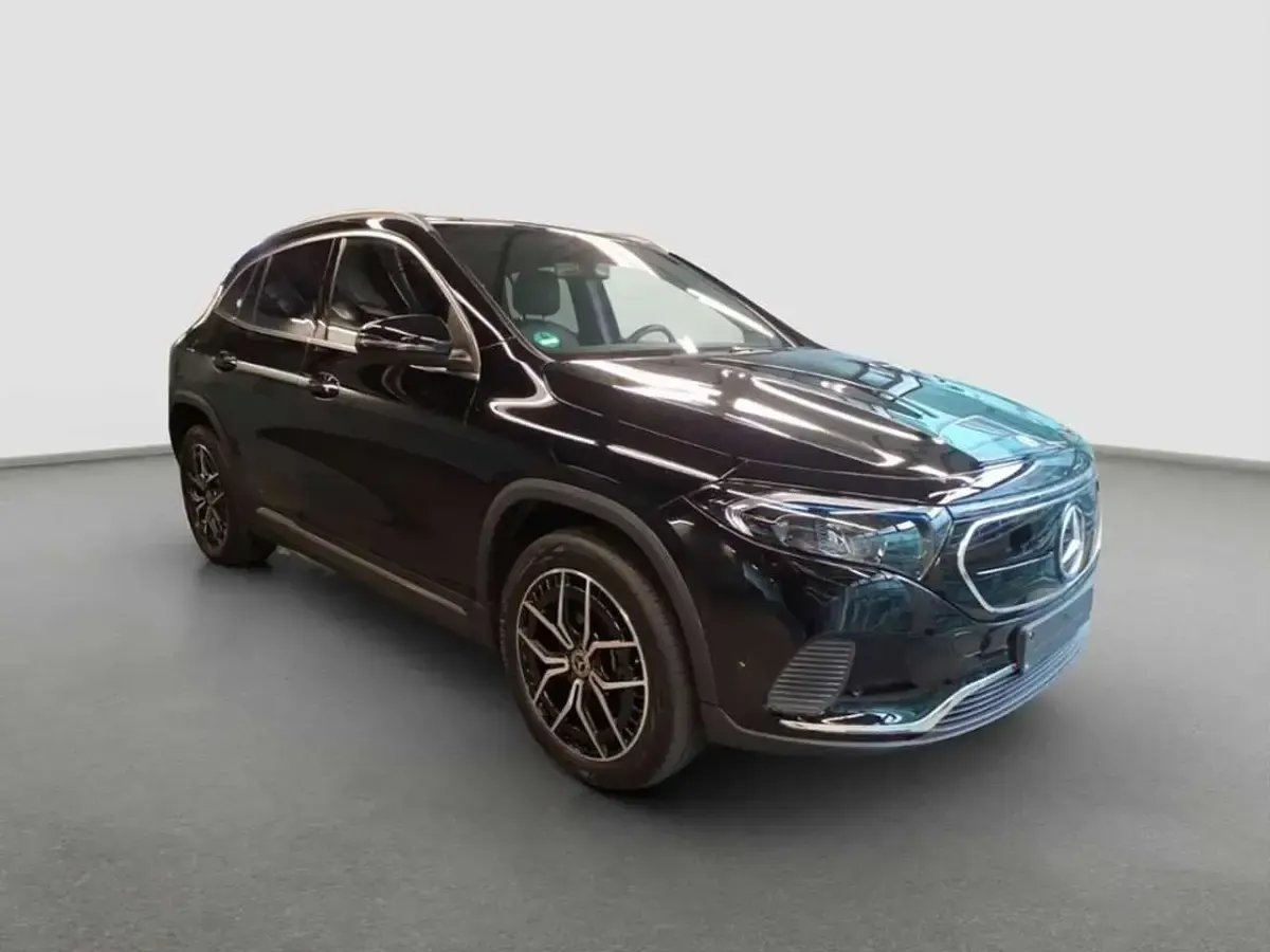 Gebraucht Mercedes EQA300 167 kW (228 PS) 2023 Unilack nachtschwarz SUV