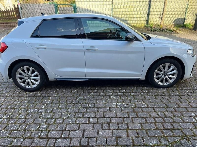 Gebraucht Audi A1 Sportback Advanced 116 PS (85 kW) 2019 Weiß Kleinwagen