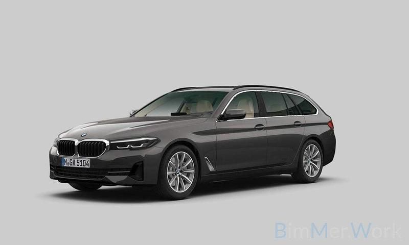 Sophistograu brillanteffekt a Gebraucht 2022 BMW 520 Sport Line Kombi | 34.999 € (Guter Preis) - Bild 1/4