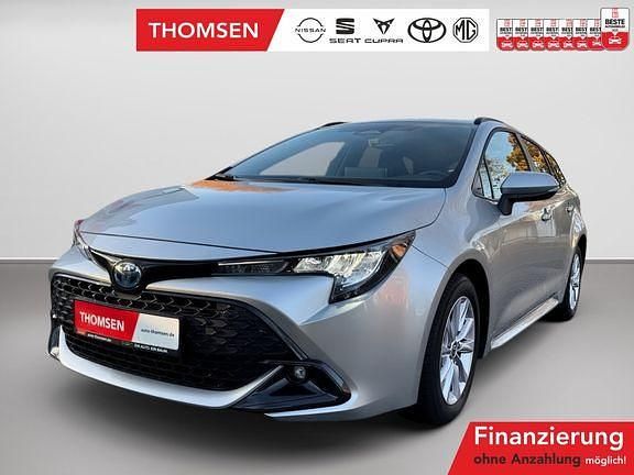 Silber Gebraucht 2025 Toyota Corolla Business Edition Kombi | 27.490 € (Fairer Preis) - Bild 1/3