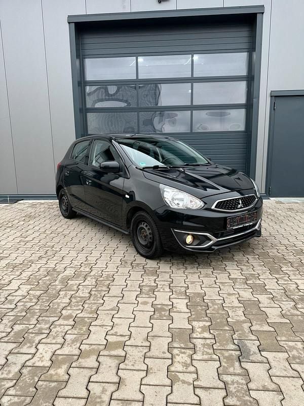 Schwarz Gebraucht 2017 Mitsubishi Space Star Top Kleinwagen | 5.999 € (Fairer Preis) - Bild 1/4