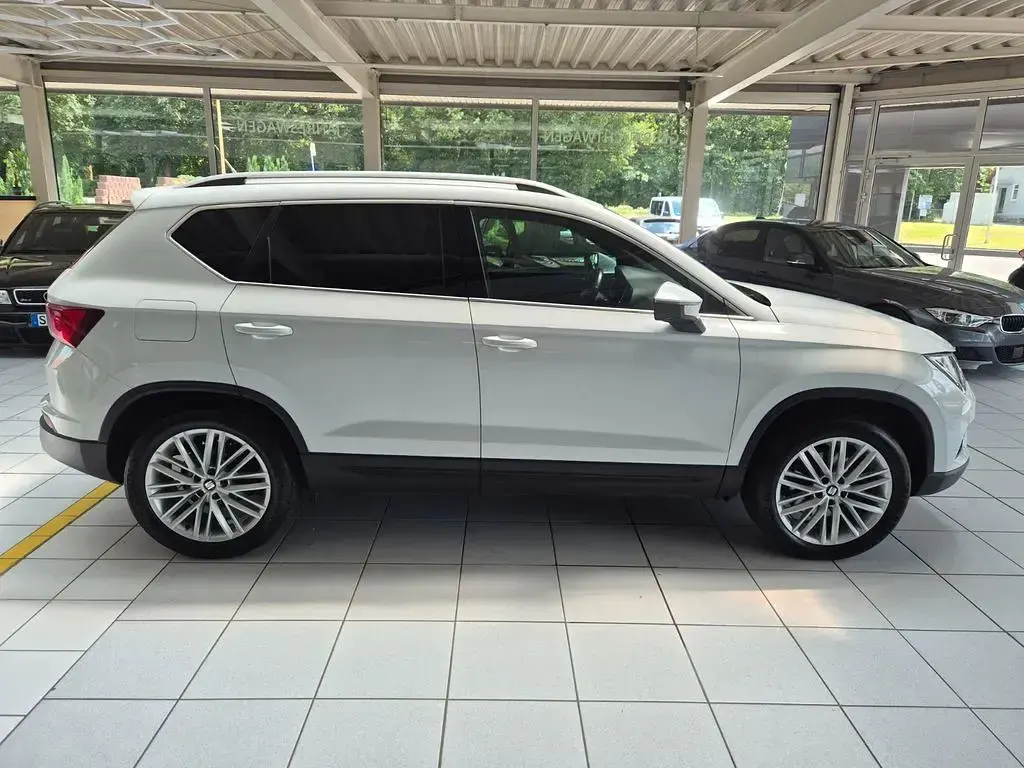 Gebraucht Seat Ateca XCELLENCE 150 PS (110 kW) 2016 Weiß SUV