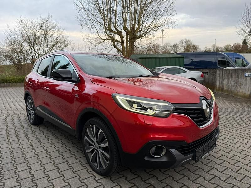 Gebraucht Renault Kadjar Bose Edition 131 PS (96 kW) 2016 Rot SUV