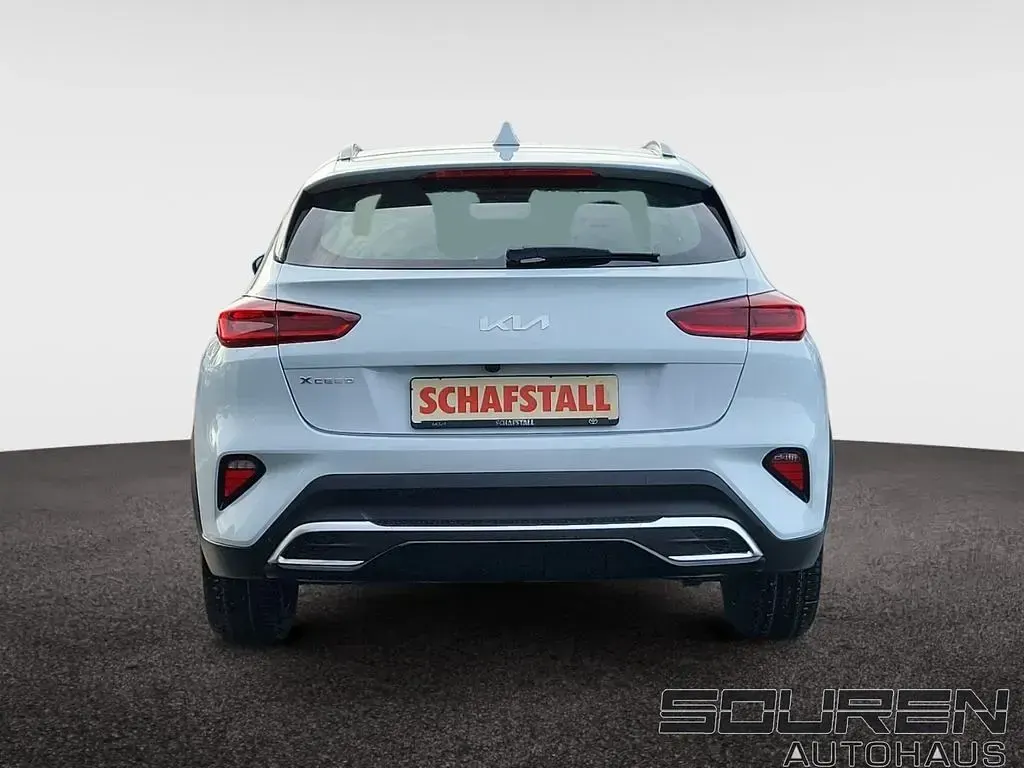 Neu Kia XCeed Comfort 150 PS (110 kW) 2026 Casa white SUV