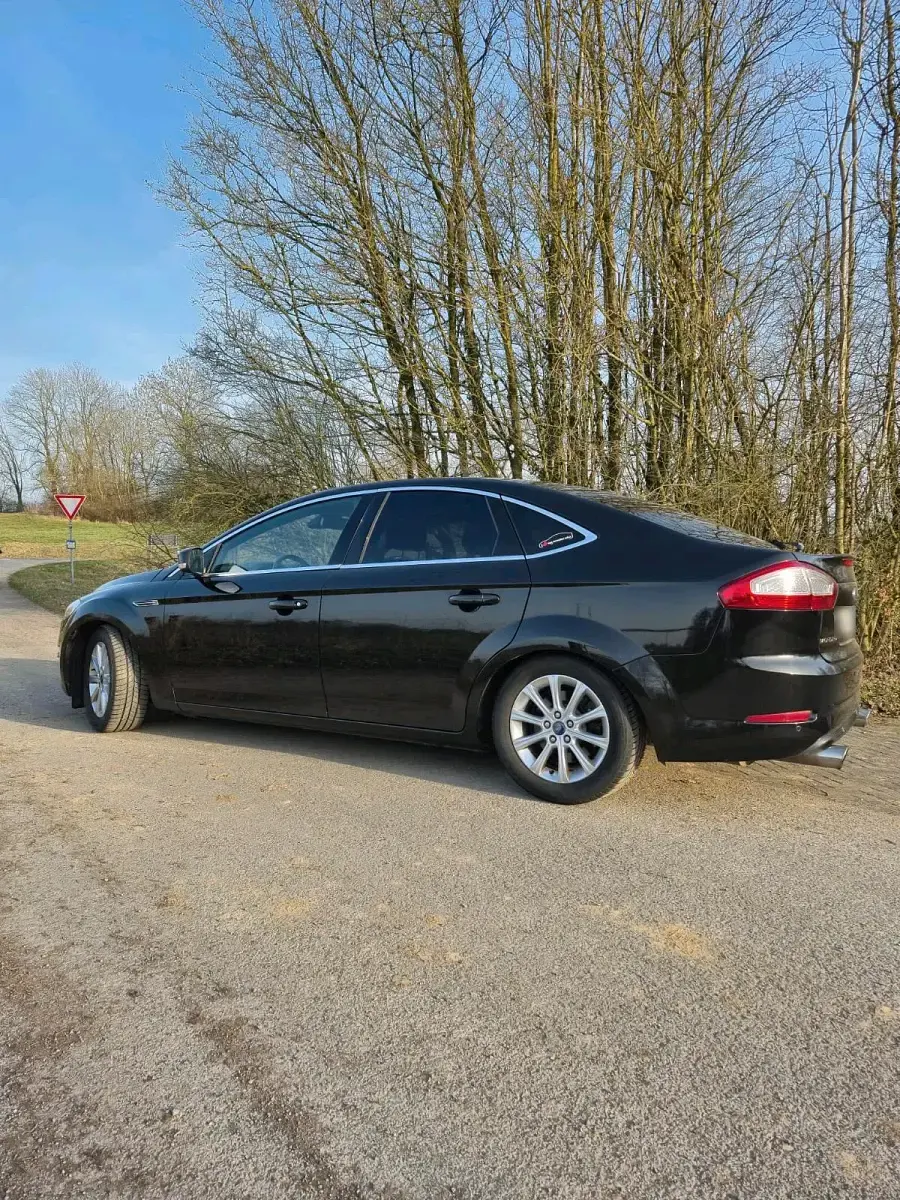 Second-hand Ford Focus ST 240 CP (176 kW) 2012 Negru Berlinǎ