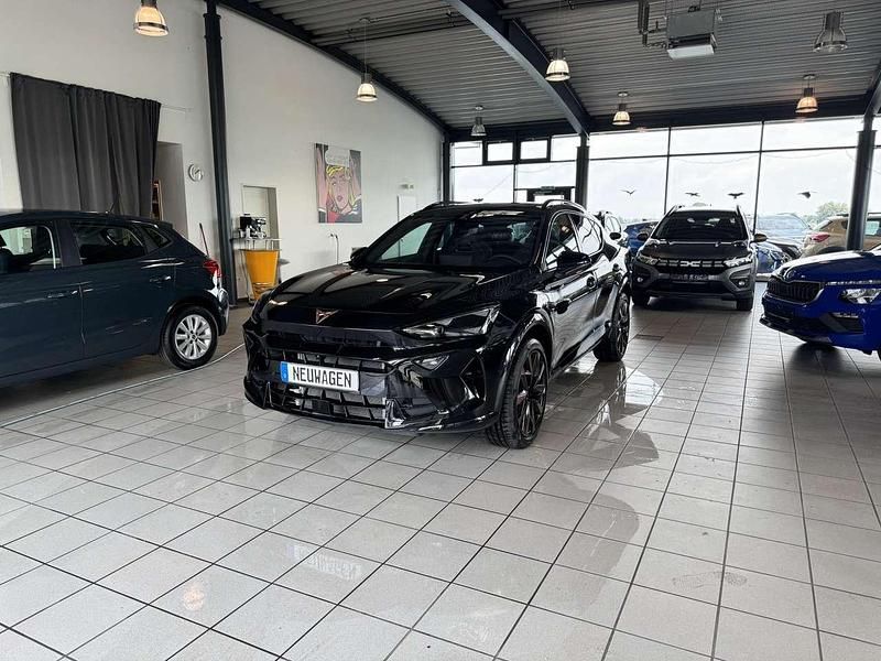 Nacht schwarz metallic Neu 2025 Cupra Formentor SUV | 38.430 € (Fairer Preis) - Bild 1/3