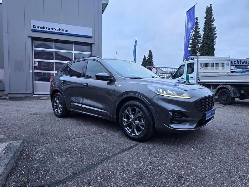 Gebraucht Ford Kuga ST-Line 150 PS (110 kW) 2023 Grau SUV