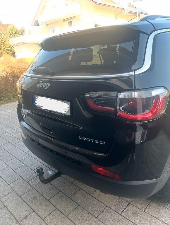 Occasion Jeep Compass Limited 170 ch (125 kW) 2018 Noir SUV