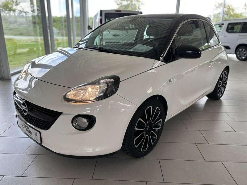 Cream white Gebraucht 2017 Opel Adam Glam Kleinwagen | 9.990 € (Etwas zu teuer) - Bild 1/3