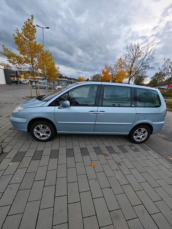 Blau Gebraucht 2006 Peugeot 807 Van / Kleinbus | 2.200 € (Guter Preis) - Bild 1/4