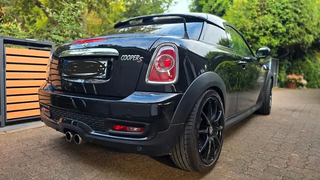 Gebraucht Mini Cooper S Coupé 185 PS (136 kW) 2011 Schwarz Coupé