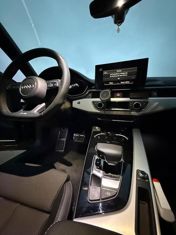 Gebraucht Audi A4 Competition 265 PS (194 kW) 2024 Grün Kombi