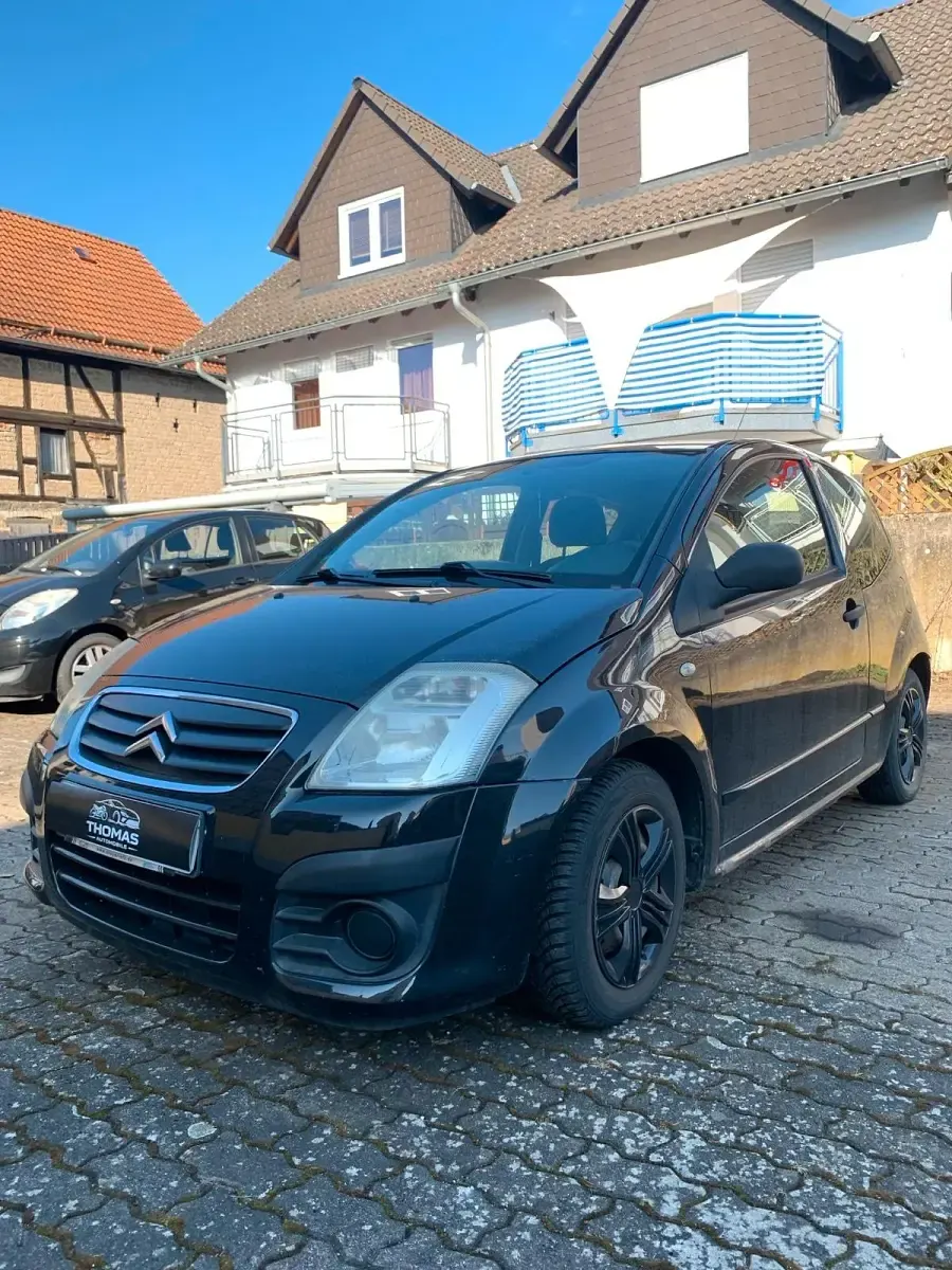 Gebraucht Citroën C2 60 PS (44 kW) 2009 Schwarz Kleinwagen
