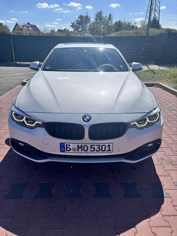 Weiß Gebraucht 2018 BMW 430 Sport Line Coupé | 26.700 € (Guter Preis) - Bild 1/4