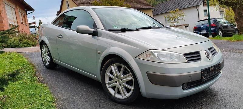 Gebraucht Renault Mégane Cabriolet 135 PS (99 kW) 2004 Grau Cabrio